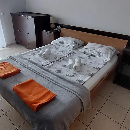 Apartman Sansimon *
